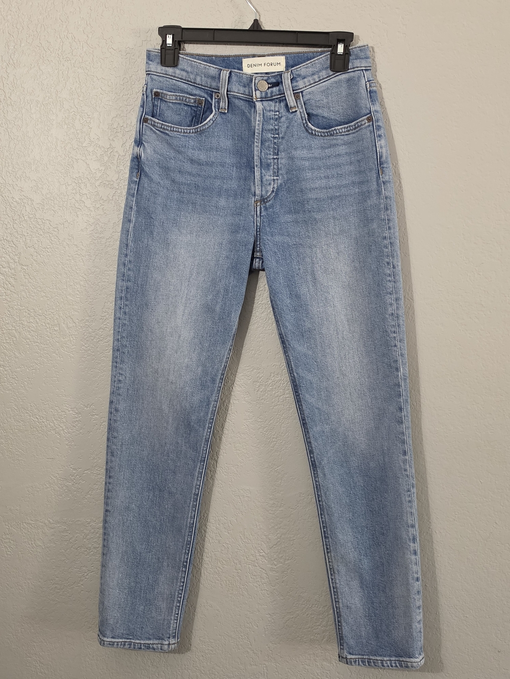 Aritzia/Denim Forum The Yoko High Rise Slim Jeans Light Wash High Rise Womens 27 - Picture 3 of 14